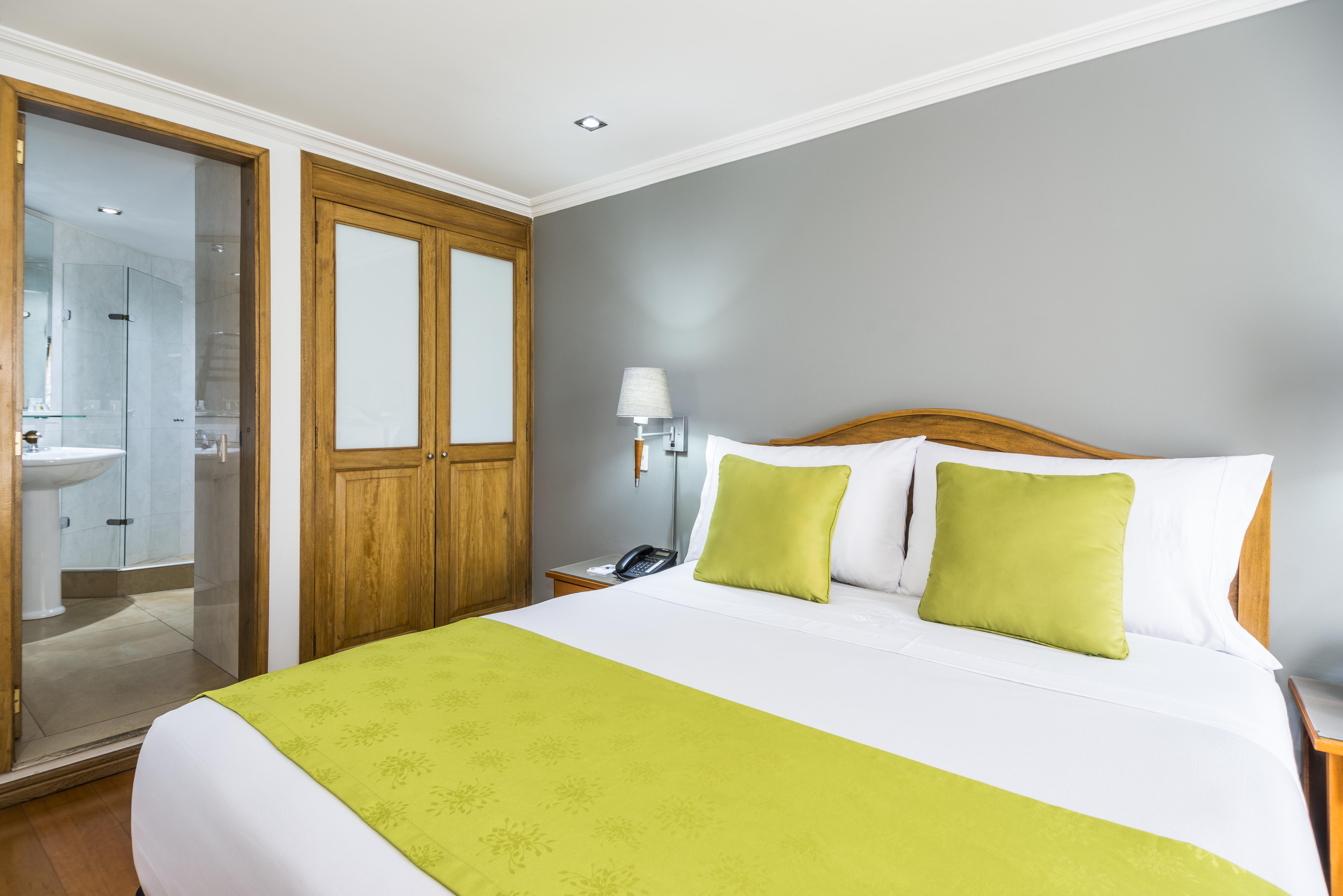 Hotel Egina Bogotá Zewnętrze zdjęcie