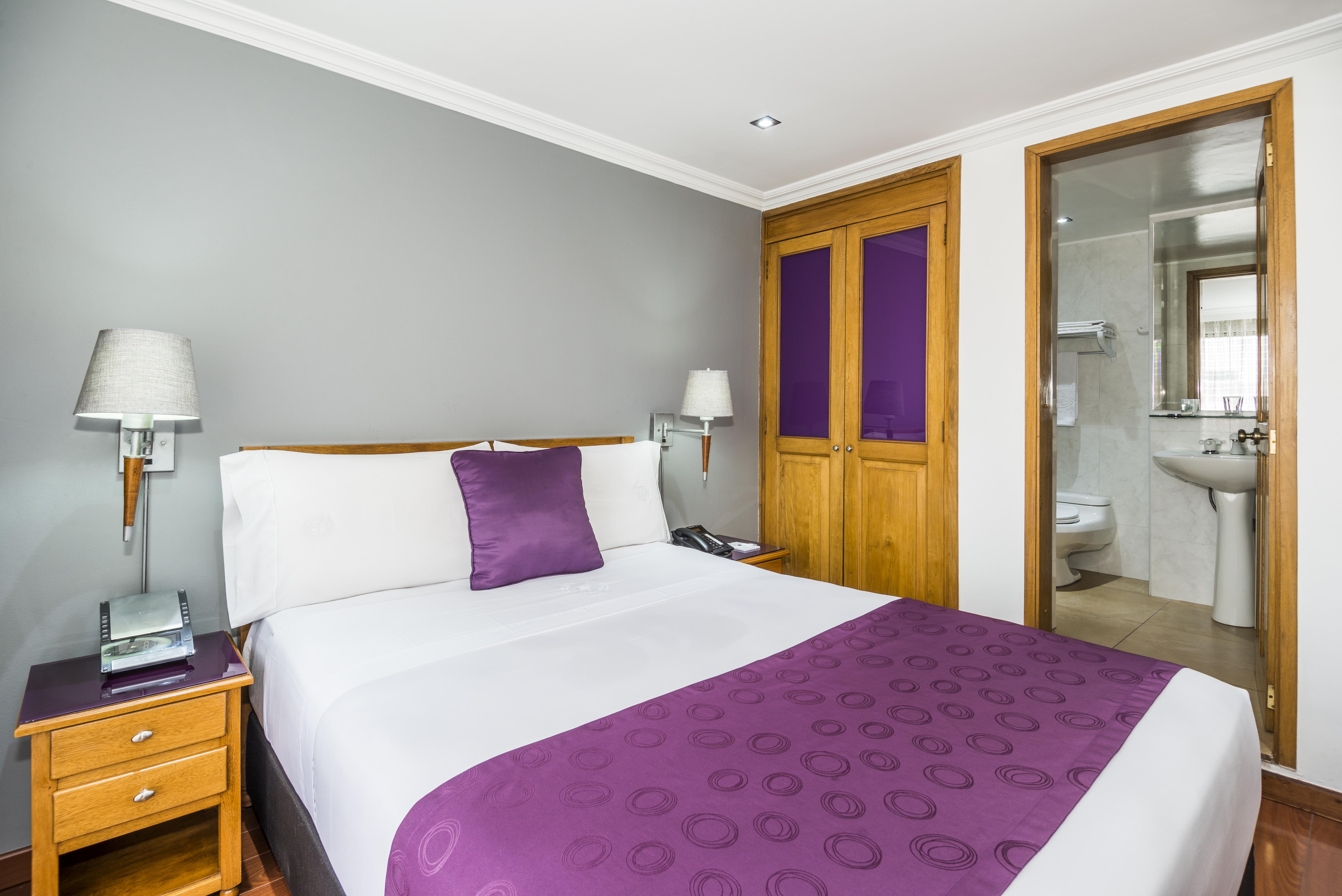 Hotel Egina Bogotá Zewnętrze zdjęcie