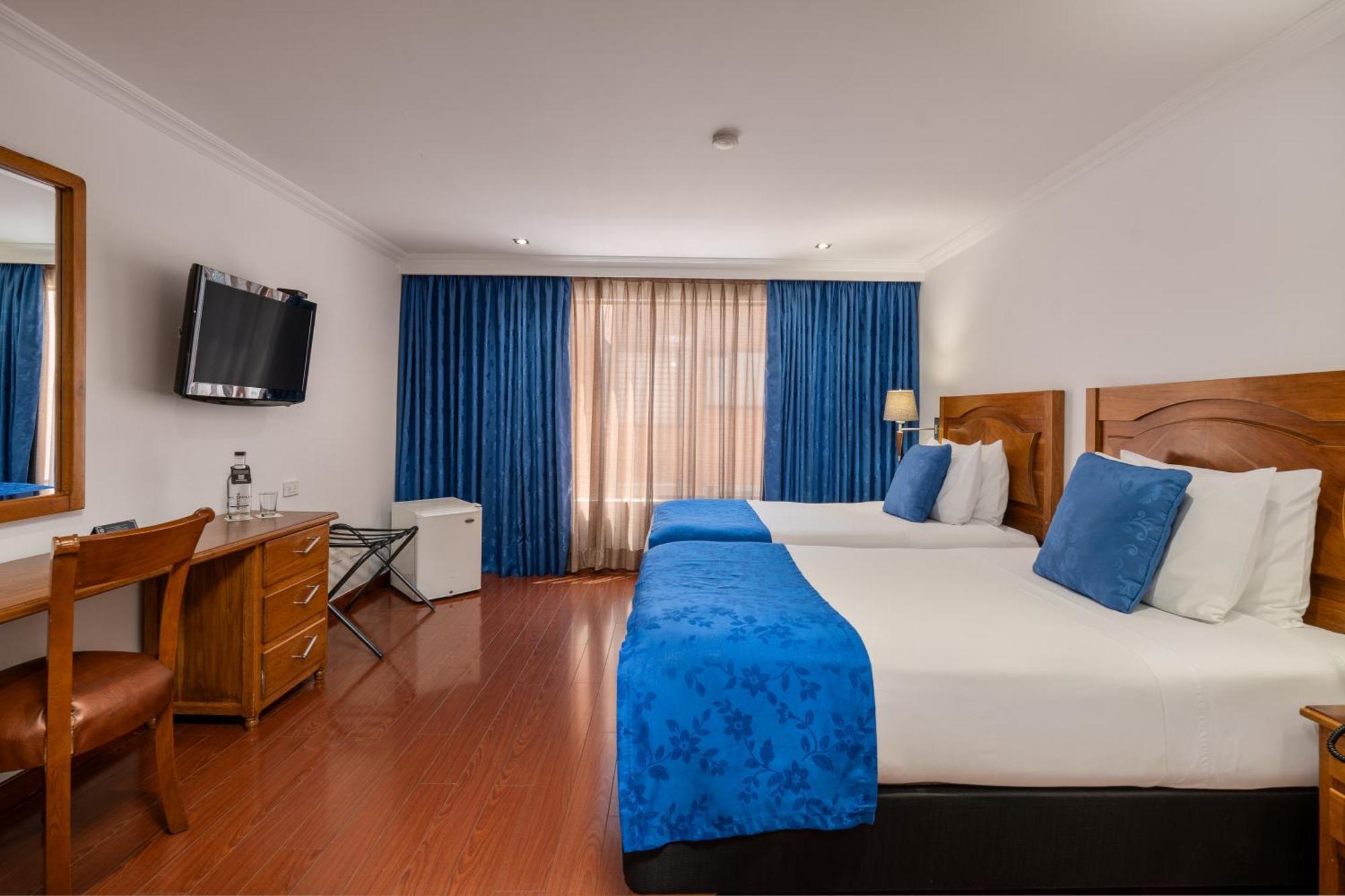 Hotel Egina Bogotá Zewnętrze zdjęcie