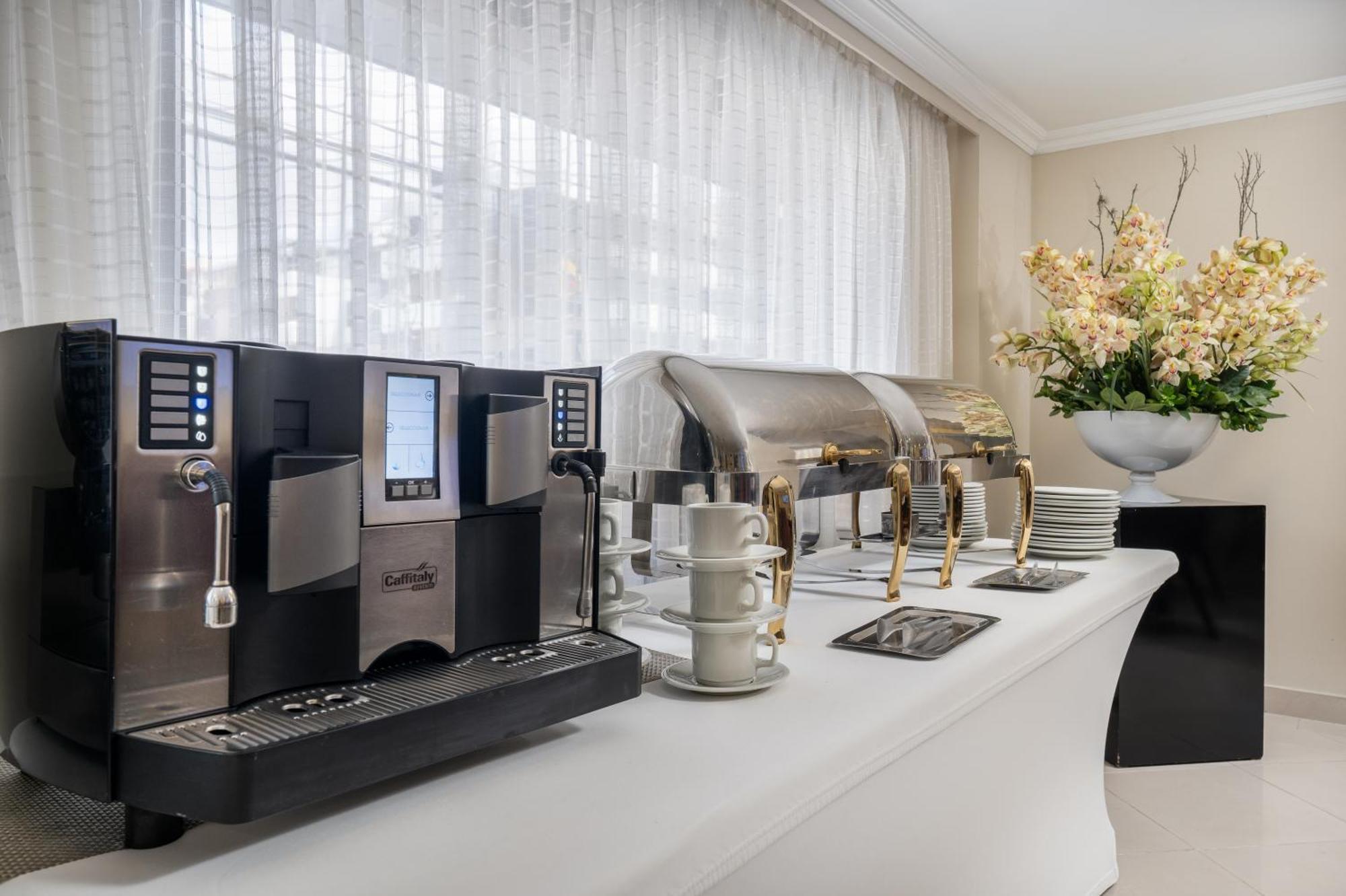Hotel Egina Bogotá Zewnętrze zdjęcie