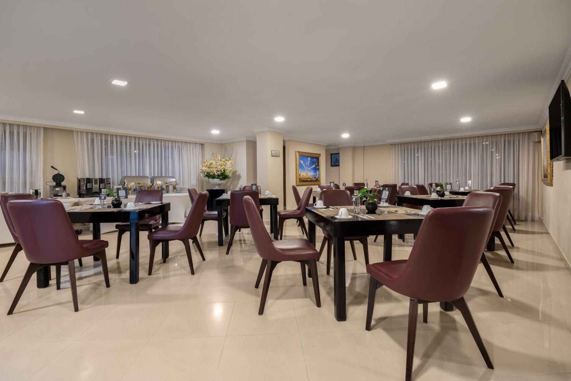 Hotel Egina Bogotá Zewnętrze zdjęcie