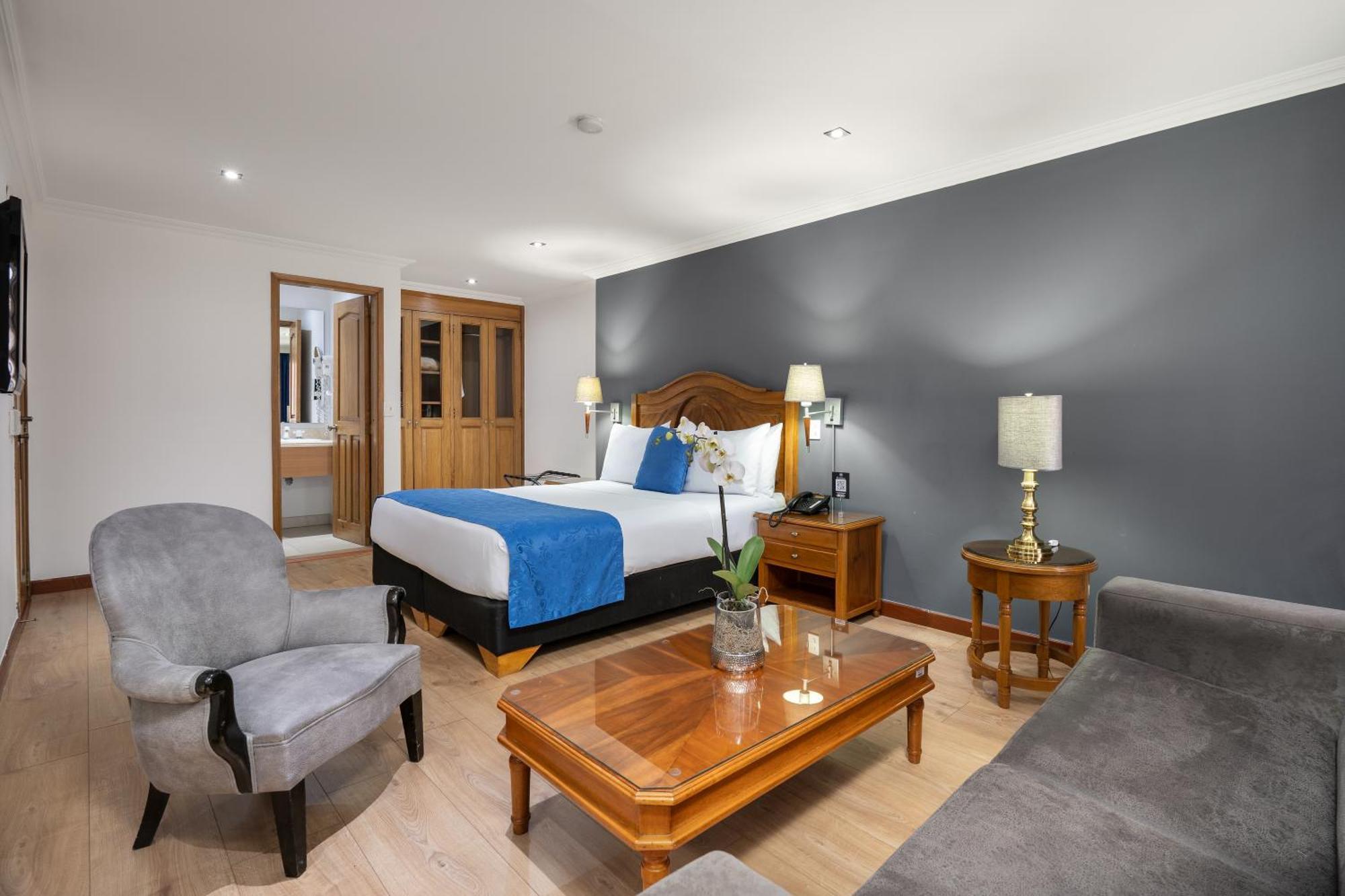 Hotel Egina Bogotá Zewnętrze zdjęcie